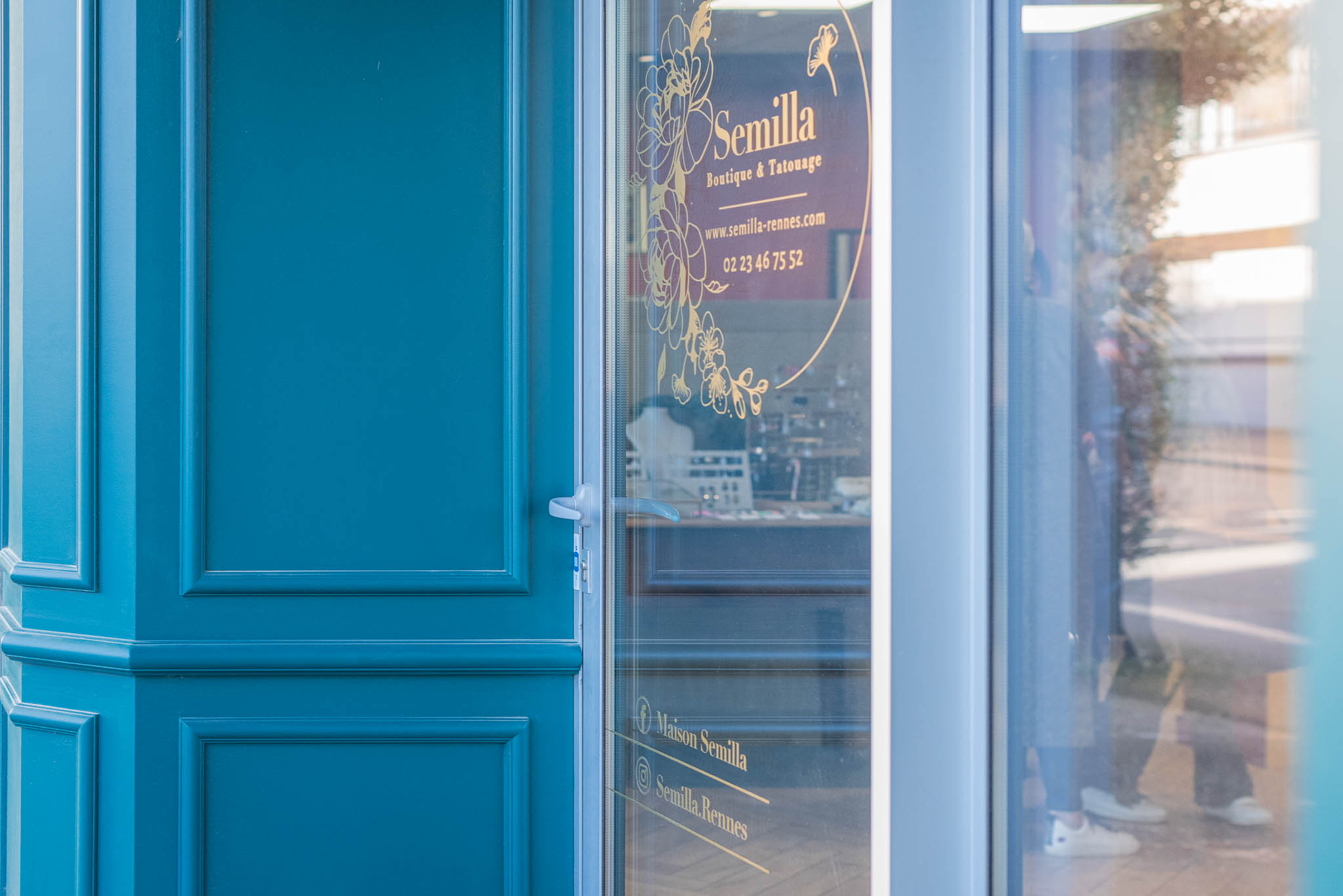 devanture-bois-magasin-semilla-rennes