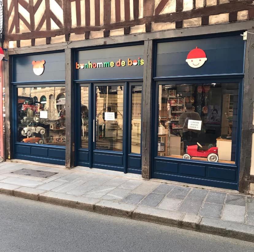 devanture-bonhomme-de-bois-rennes-atelier-drouin-gandon