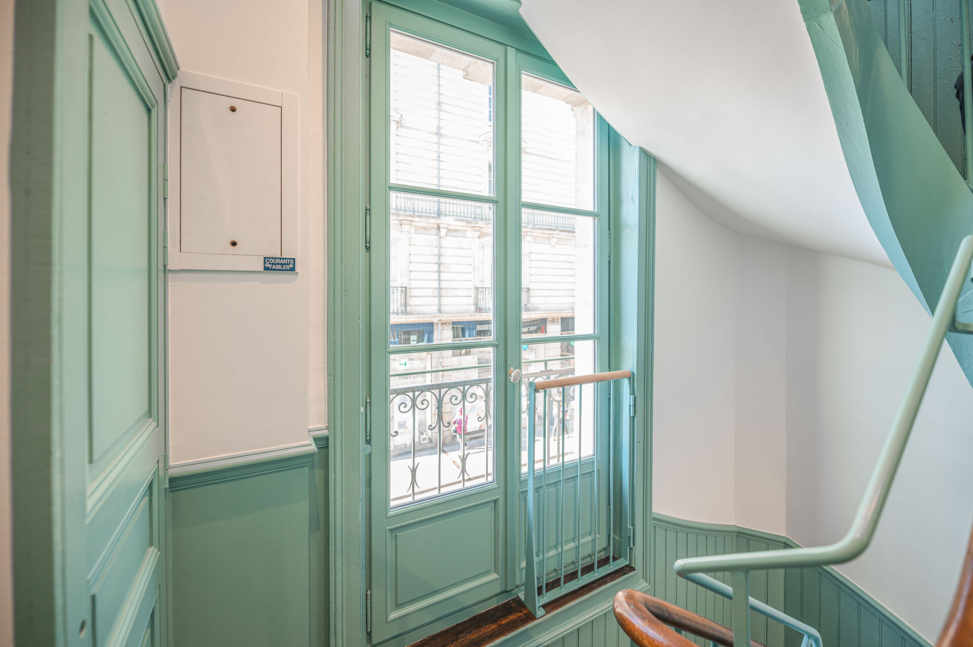 fenetre-sur-mesure-bois-syndic-immeuble-rennes-atelier-drouin-gandon