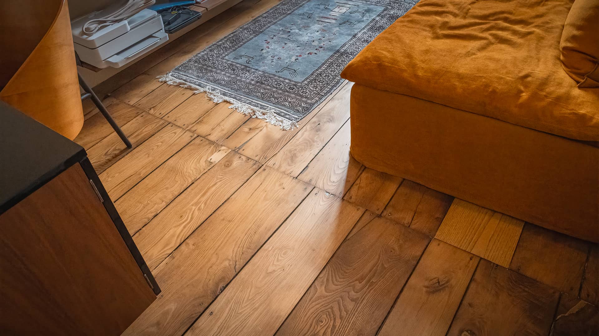 detail-restauration-parquet-et-finition-atelier-drouin-gandon